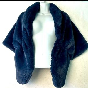 Caracilia Blue Faux Fur Polyester Wrap Shawl Stole